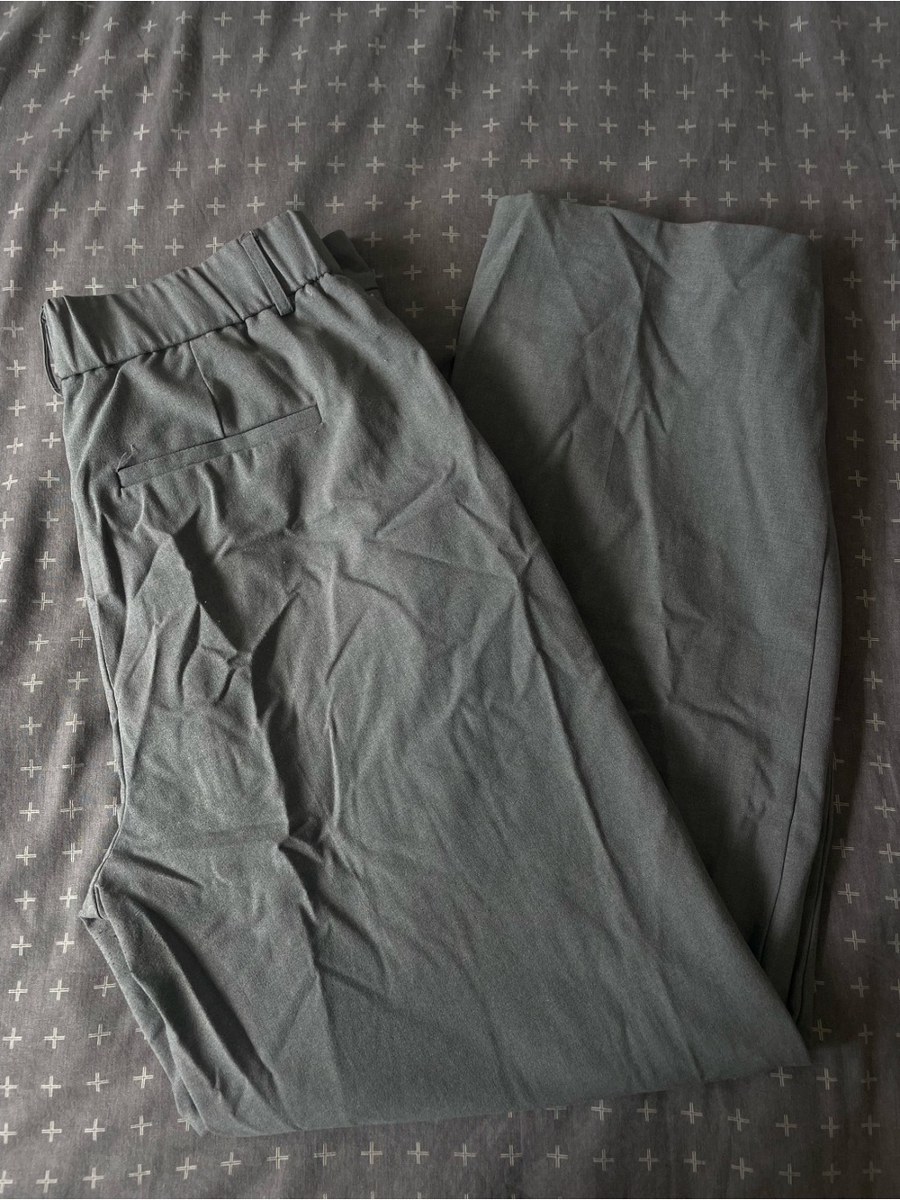 Women’s Slim Dress Pants in Charcoal Gray